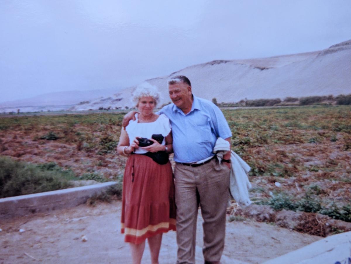 <p>Mum and Dad in Tambo</p>