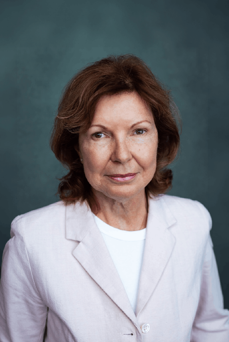 About the author portrait