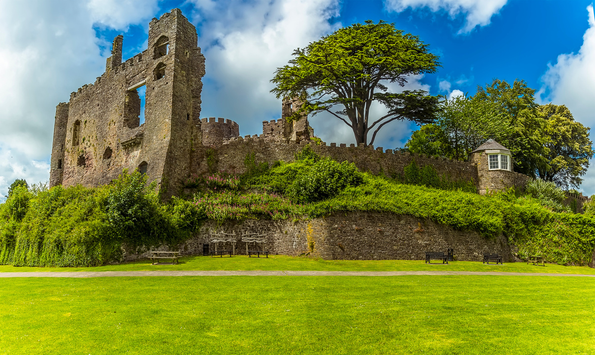 A panorama view towards the castle at Laugharne, Wales in the summertime