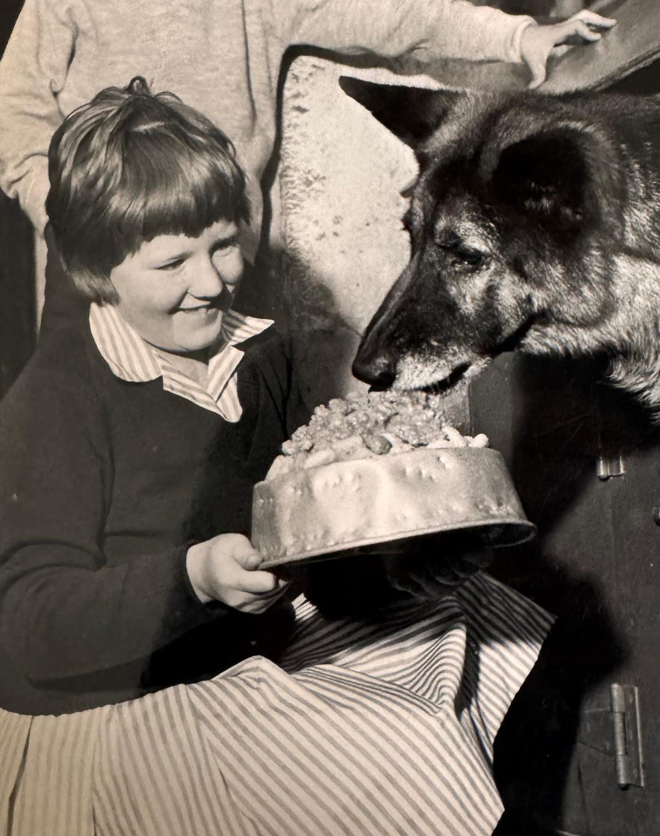 Young Carole Ryder celebrating with Glynn